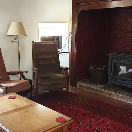 Holiday home Les Cottages, Avec Piscine Et Jardin Saint-Leon-sur-Vezere