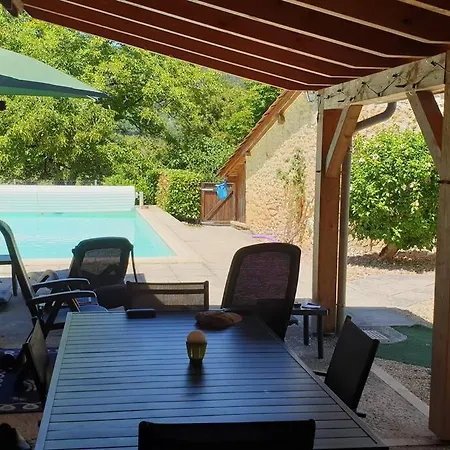 Les Cottages, Avec Piscine Et Jardin Saint-Leon-sur-Vezere